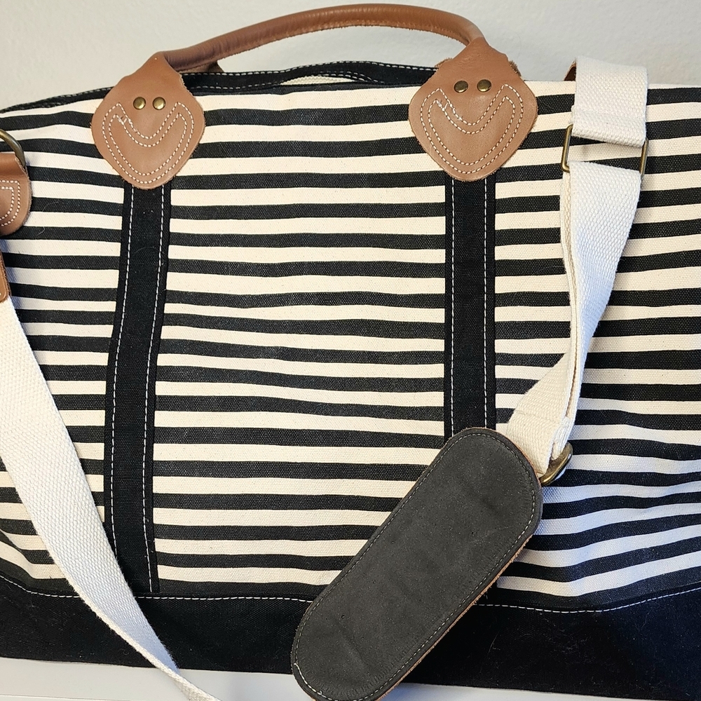 ‼️Sale‼️High Quality 20 Oz Bag With Leather Elements FAST SHIPPING 📦 - Picture 8 of 15